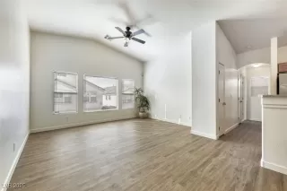 Photo #4: 2742921 Listing 