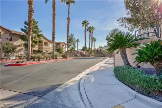 Photo #3: 2742995 Listing 