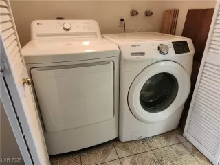 Photo #6: 2743026 Listing 