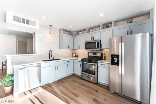 Browse active condo listings in CHEYENNE GARDENS