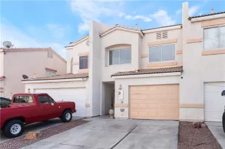 Photo #3: 2743062 Listing 