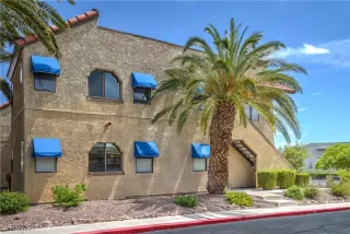 Photo #1: 2743145 Listing 