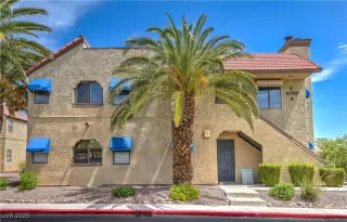 Photo #3: 2743145 Listing 