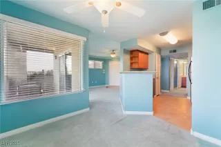 Photo #4: 2743159 Listing 