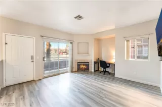 Photo #3: 2743192 Listing 