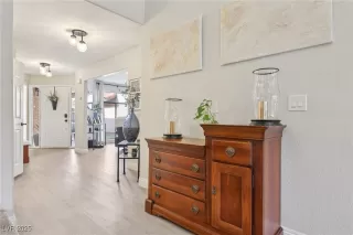 Photo #3: 2743262 Listing 