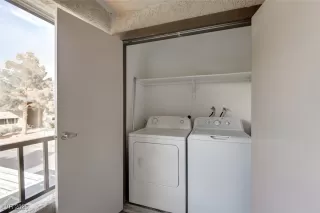 Photo #4: 2743266 Listing 