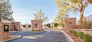 Photo #2: 2743277 Listing 