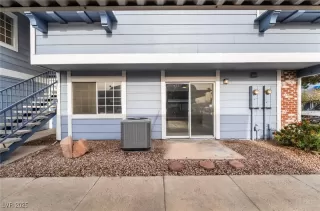 Photo #1: 2743278 Listing 