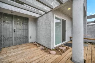 Photo #5: 2743313 Listing 