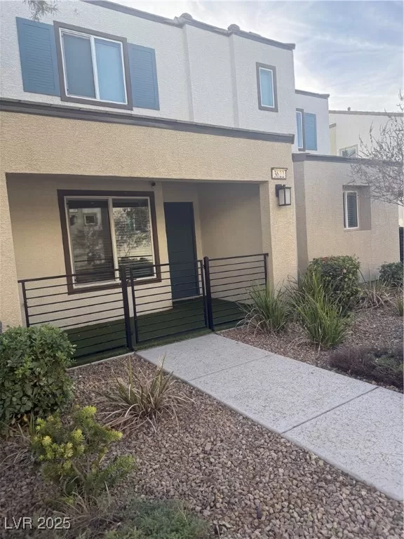 MLS: 2743325 Condo For Sale