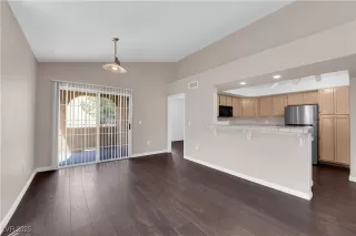 Photo #6: 2743347 Listing 