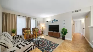 Photo #4: 2743428 Listing 