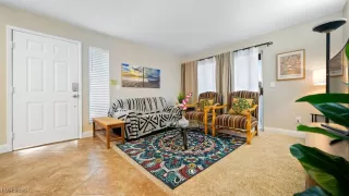 Photo #6: 2743428 Listing 