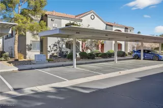 Photo #2: 2743443 Listing