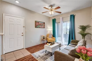 Photo #2: 2743511 Listing 