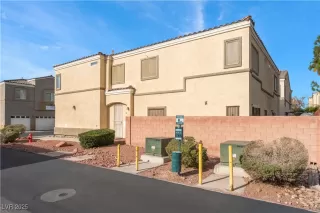 Photo #4: 2743545 Listing 