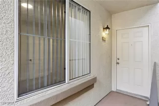 Photo #3: 2743574 Listing