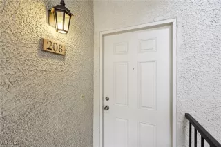 Photo #4: 2743574 Listing