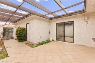 Photo #4: 2743606 Listing 