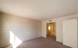 Photo #6: 2743656 Listing 