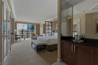 Photo #3: 2743807 Listing 