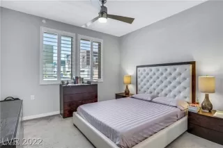 Photo #6: 2743875 Listing