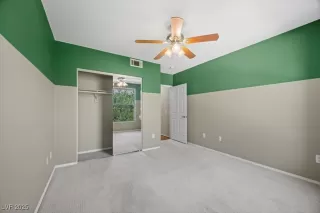 Photo #3: 2743891 Listing