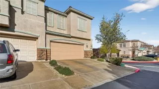 Photo #2: 2743917 Listing 