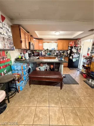 Photo #3: 2743958 Listing 