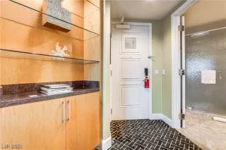 Photo #6: 2744028 Listing 