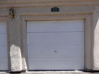 Photo #4: 2744035 Listing 