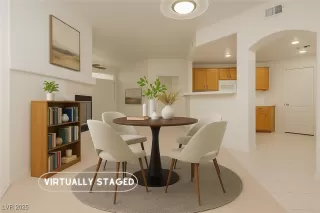 Photo #6: 2744057 Listing 