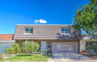 Photo #1: 2744100 Listing 