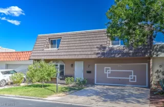 Photo #2: 2744100 Listing 