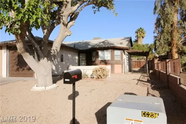 MLS: 2744106 Condo For Sale