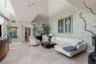 Photo #1: 2744126 Listing 