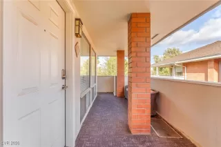 Photo #3: 2744166 Listing 