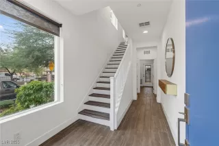 Photo #4: 2744185 Listing 