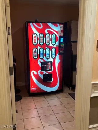 Photo #5: 2744261 Listing 