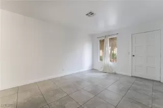 Photo #6: 2744267 Listing 