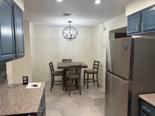 Photo #5: 2744268 Listing