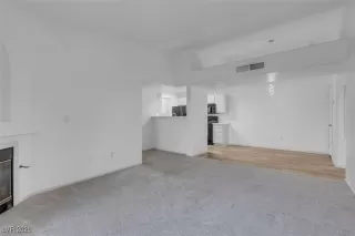 Photo #4: 2744304 Listing 