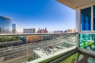 Photo #3: 2744308 Listing 