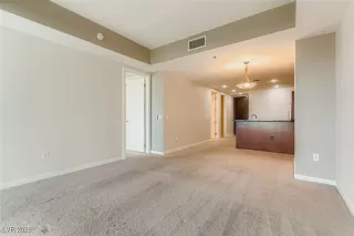 Photo #6: 2744308 Listing 