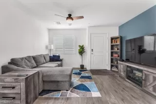 Photo #4: 2744319 Listing 