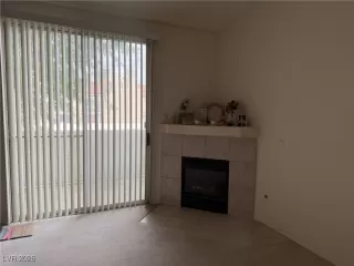 Photo #5: 2744388 Listing