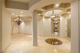 Photo #3: 2744431 Listing