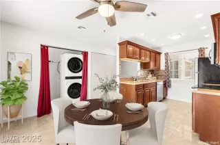 Photo #2: 2744458 Listing 