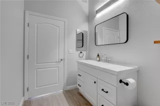 Photo #5: 2744502 Listing 